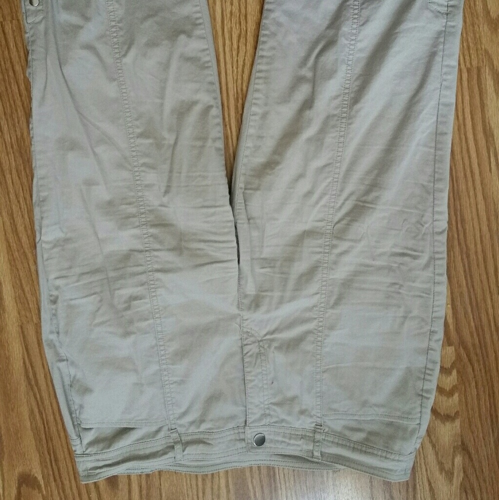 Capri pants - Picture 2 of 4